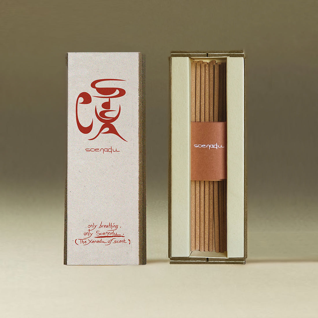 Low-smoke incense sticks by Scenadu with shell holder